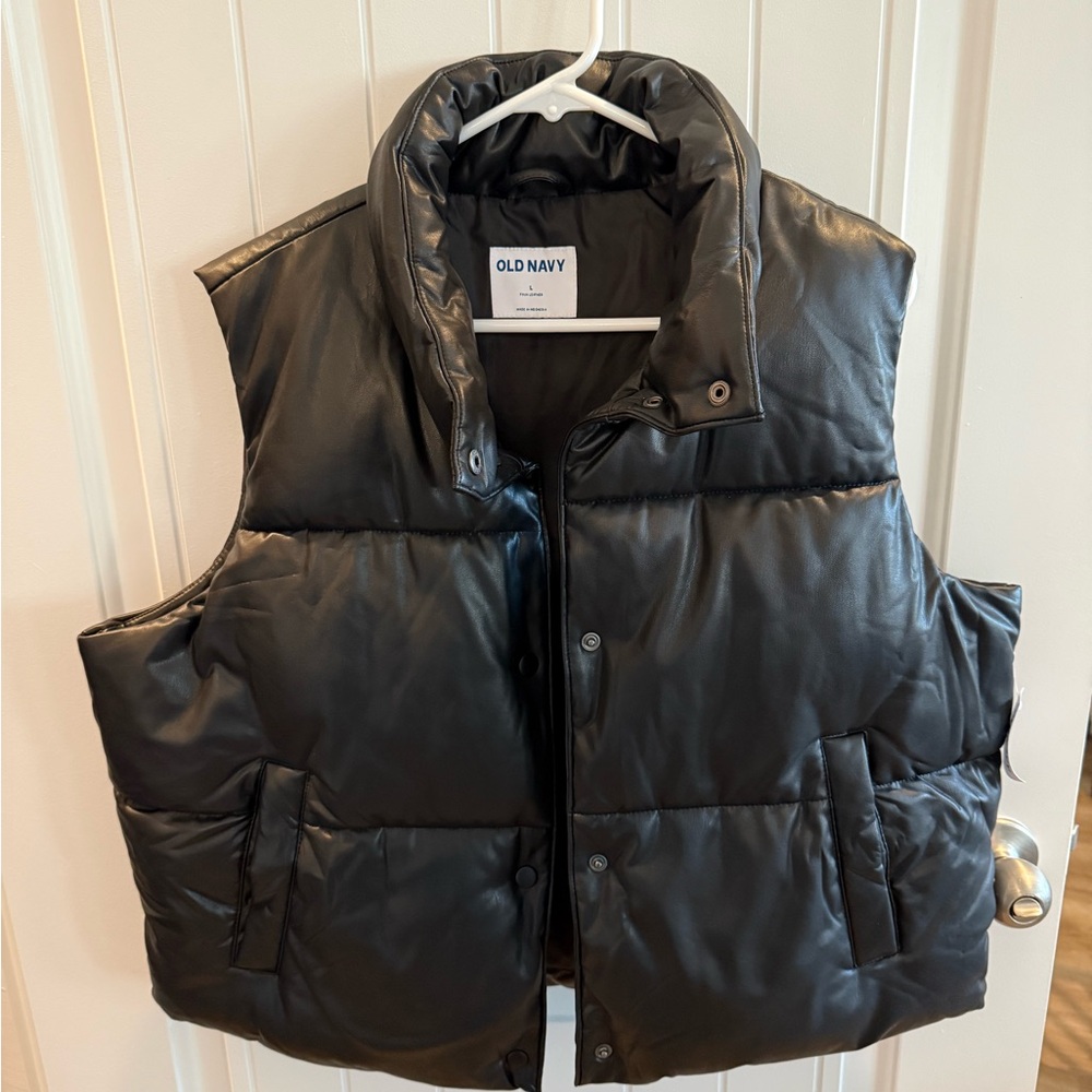 Old Navy Charcoal Puffer Vest
